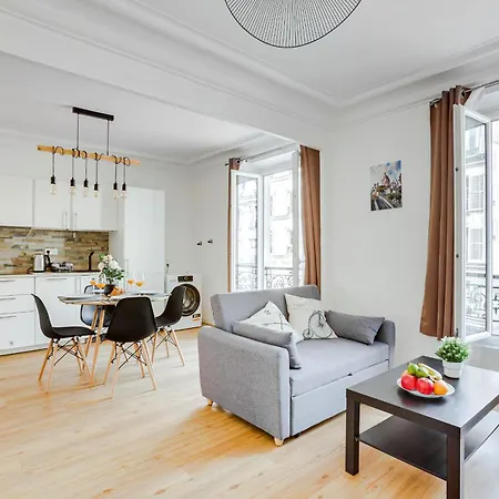Montmartre & Sacre-coeur - 2br - Cityapartmentstay * Paris
